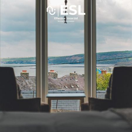Beautiful En Suite 5 Bedroom Home With Sea Views Нью-Кі Екстер'єр фото