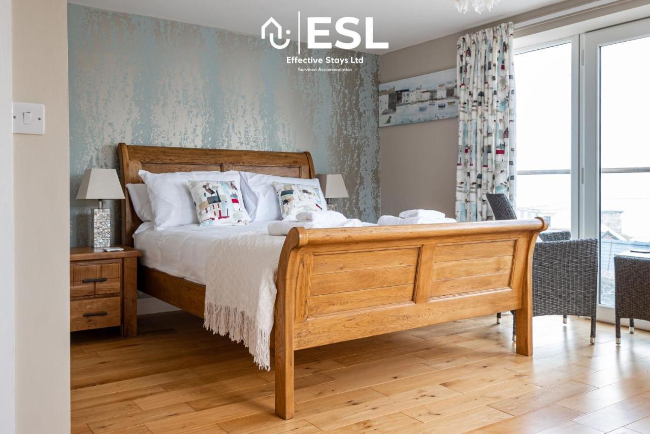 Beautiful En Suite 5 Bedroom Home With Sea Views Нью-Кі Екстер'єр фото