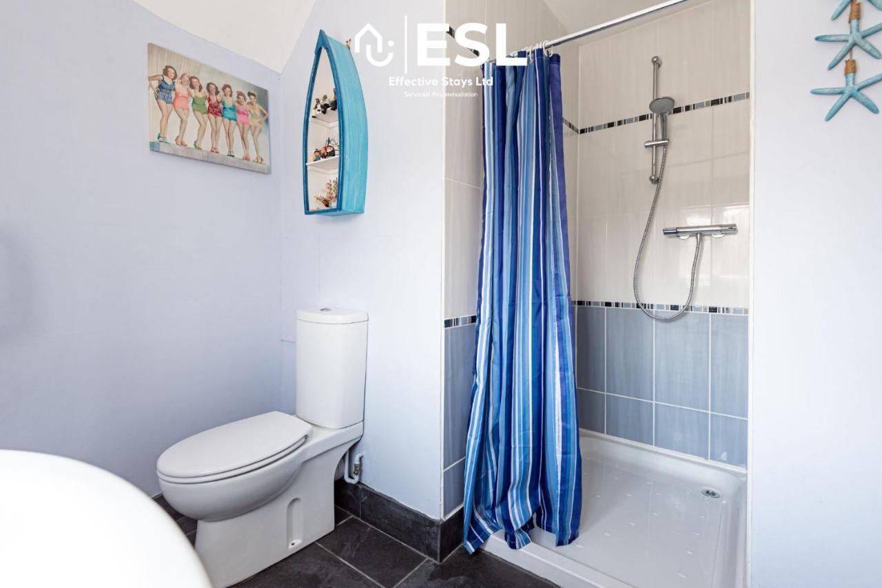 Beautiful En Suite 5 Bedroom Home With Sea Views Нью-Кі Екстер'єр фото