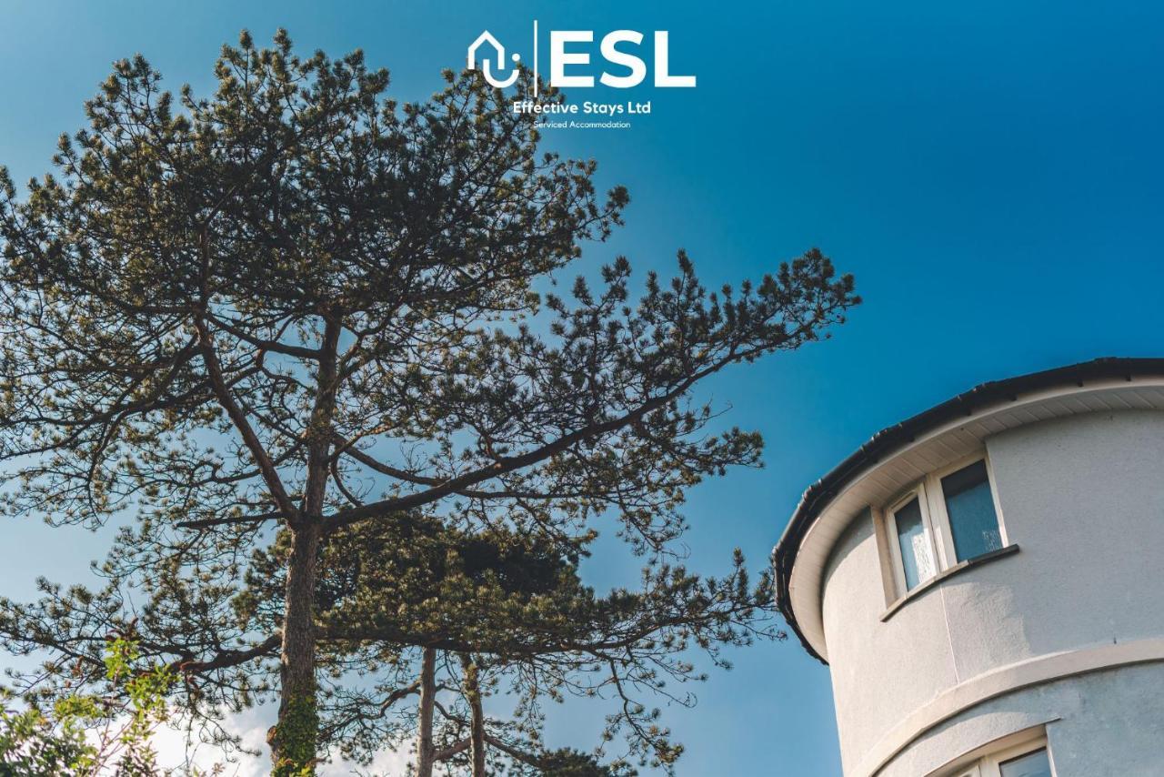 Beautiful En Suite 5 Bedroom Home With Sea Views Нью-Кі Екстер'єр фото